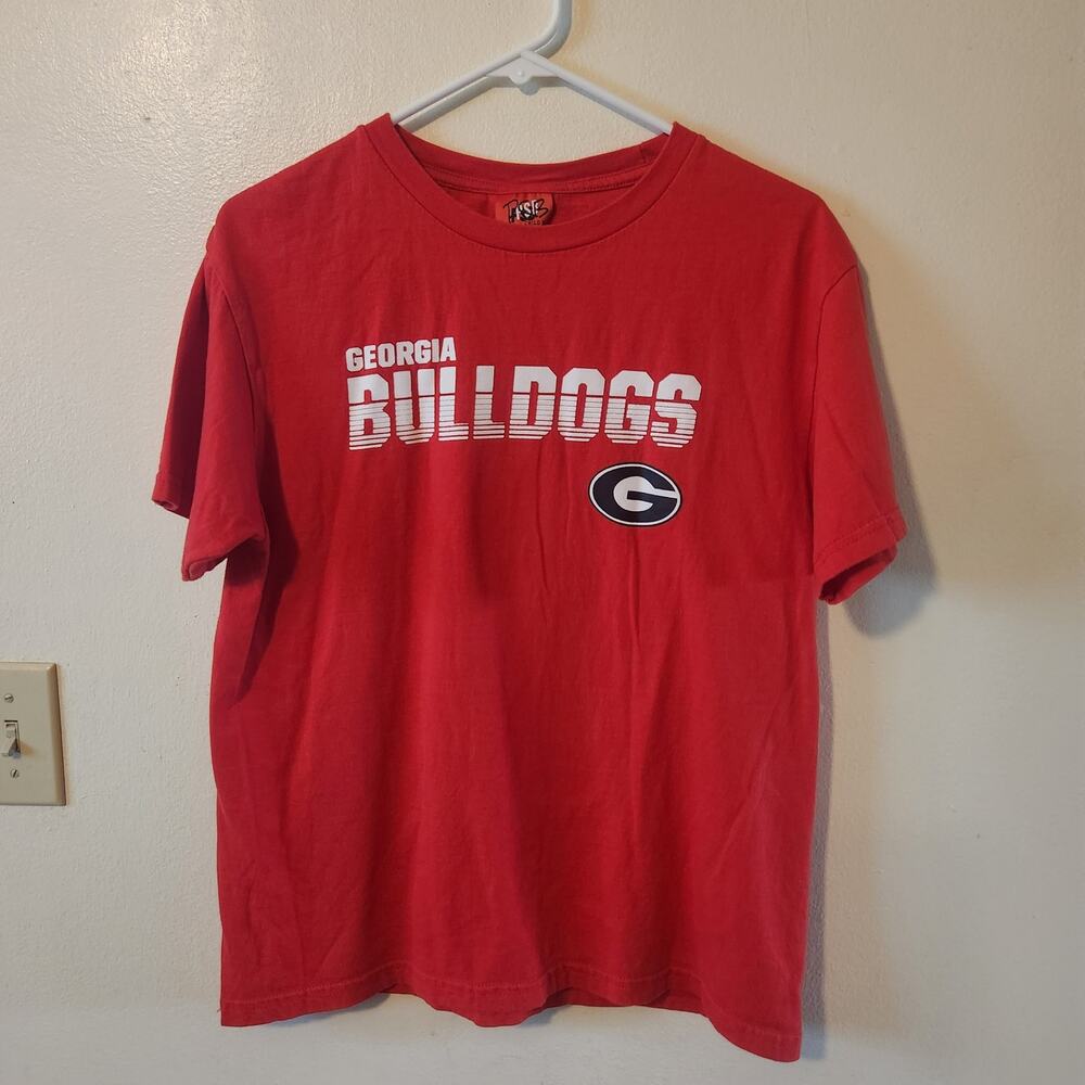 George Bull Dogs T-shirt No size listed, please see measurements in listing